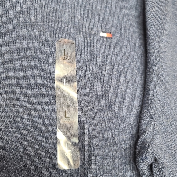 Tommy Hilfiger Crew Neck Knit Blue Sweater - Picture 4 of 11